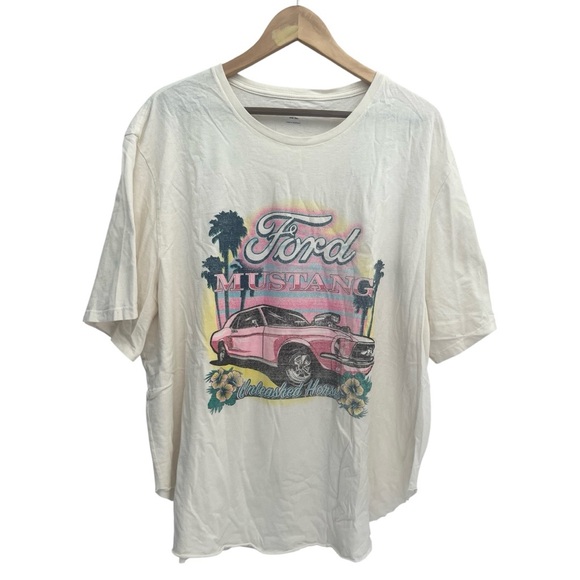 Old Navy Ford Mustang "Unleashed Horses" T-Shirt Cream T-Shirt Size XXXL TALL - Picture 1 of 9